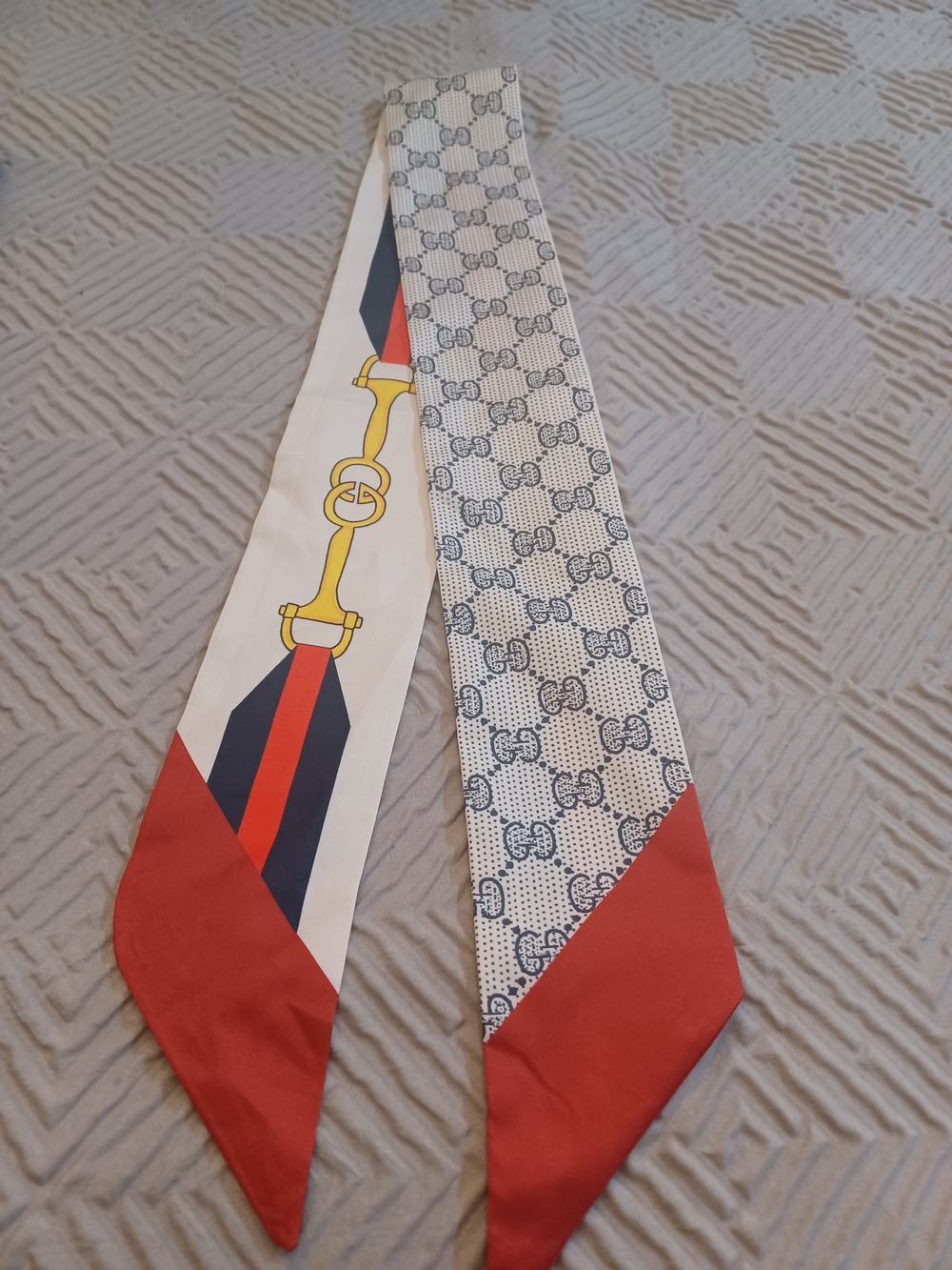 Silk Twilly Scarf in White and Red